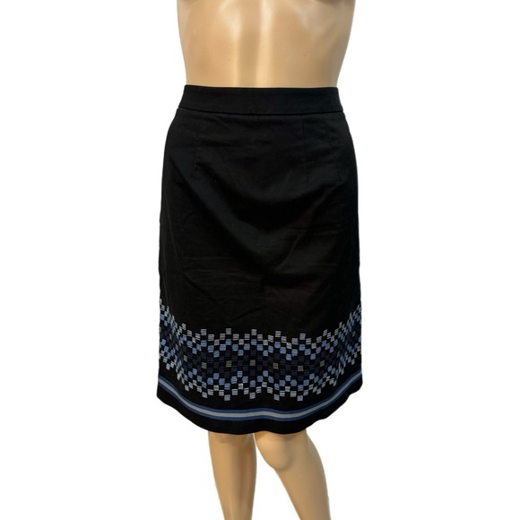 Ann Taylor LOFT Women’s Black Embroidered A Line Skirt Classic Professional Sz S - Picture 4 of 12